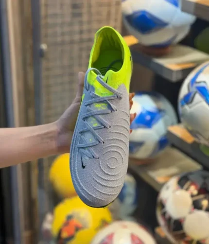 فوتبال کفش فانتوگس II آکادمی FG/MG برند Nike