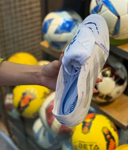 کفش فوتبال آدیداس پردیتور زبانه دار